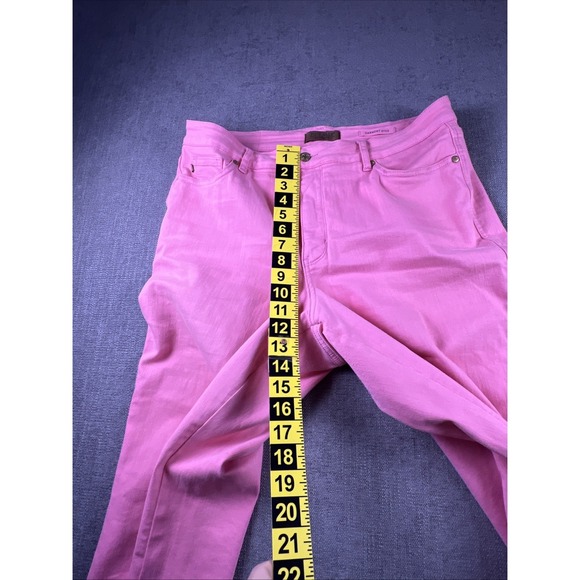 Judy Blue Jeans Women's 16W Garment Dyed Raw Hem Capris Hot Pink City Preppy - Picture 7 of 13